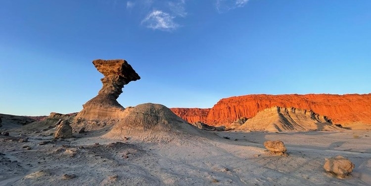 The Talampaya National Park can be visited on the Salta to Mendoza route.