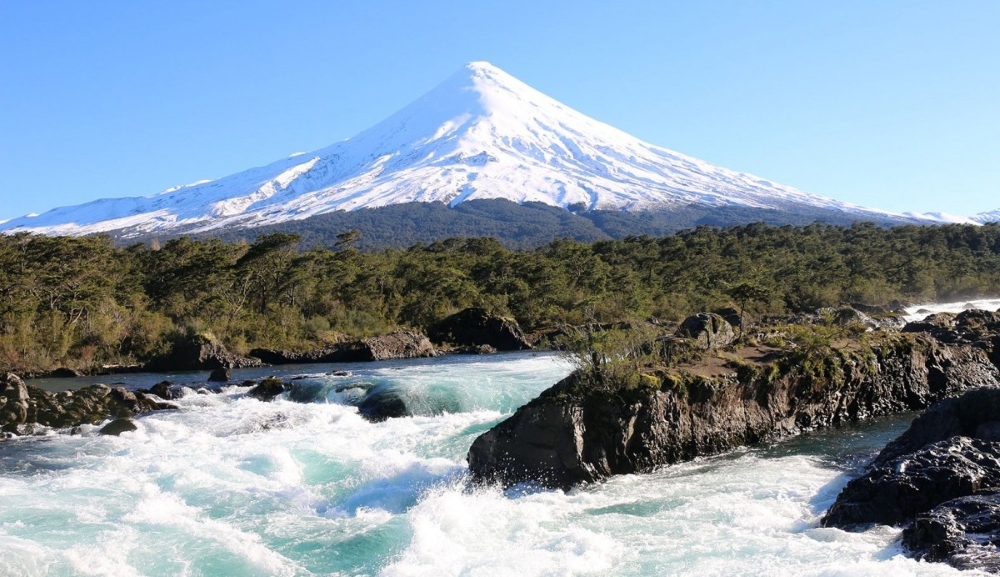 Combine a Chile wine tour with the great outdoors.